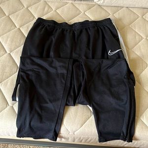 Nike, Dri-Fit XL Joggers
